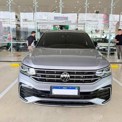 VOLKSWAGEN TIGUAN 2.0 300 TSI GASOLINA ALLSPACE R-LINE AUTOMÁTICO